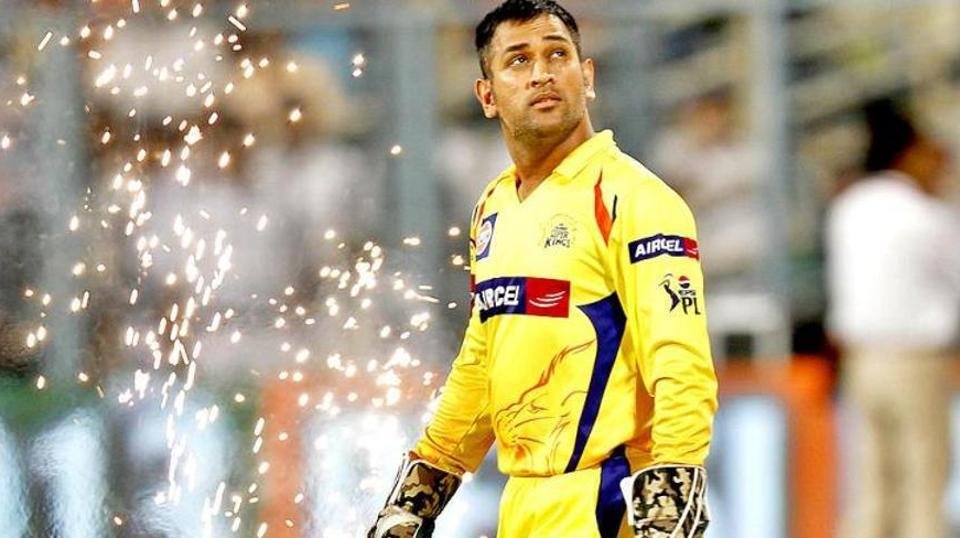 dhoni in yellow jersey