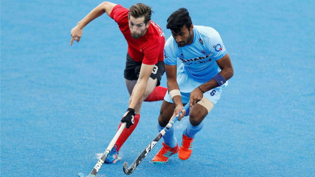 587554-hockey-pti