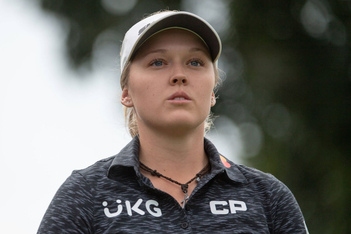 LPGA, Golf Damen CP Women s Open &#8211; First Round, Aug 25, 2022; Ottawa, Ontario, CAN; Brooke Henderson of Canada walks the