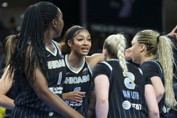 WNBA: New York Liberty at Chicago Sky