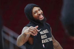 NBA: Milwaukee Bucks at Houston Rockets