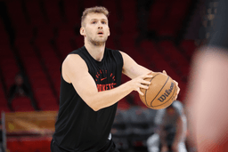 NBA: Philadelphia 76ers at Houston Rockets