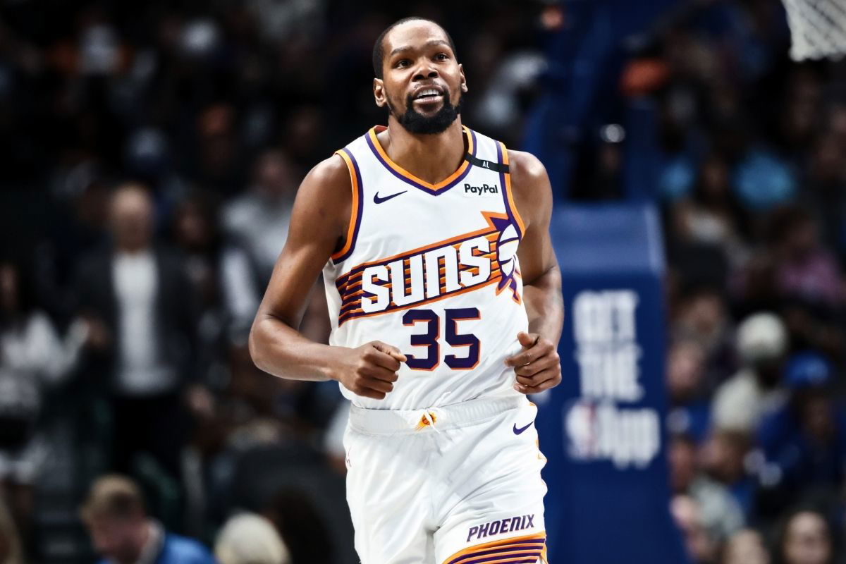 NBA: Phoenix Suns at Dallas Mavericks