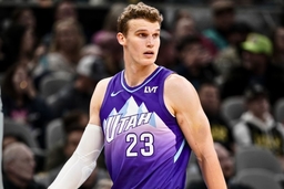 NBA: Utah Jazz at San Antonio Spurs