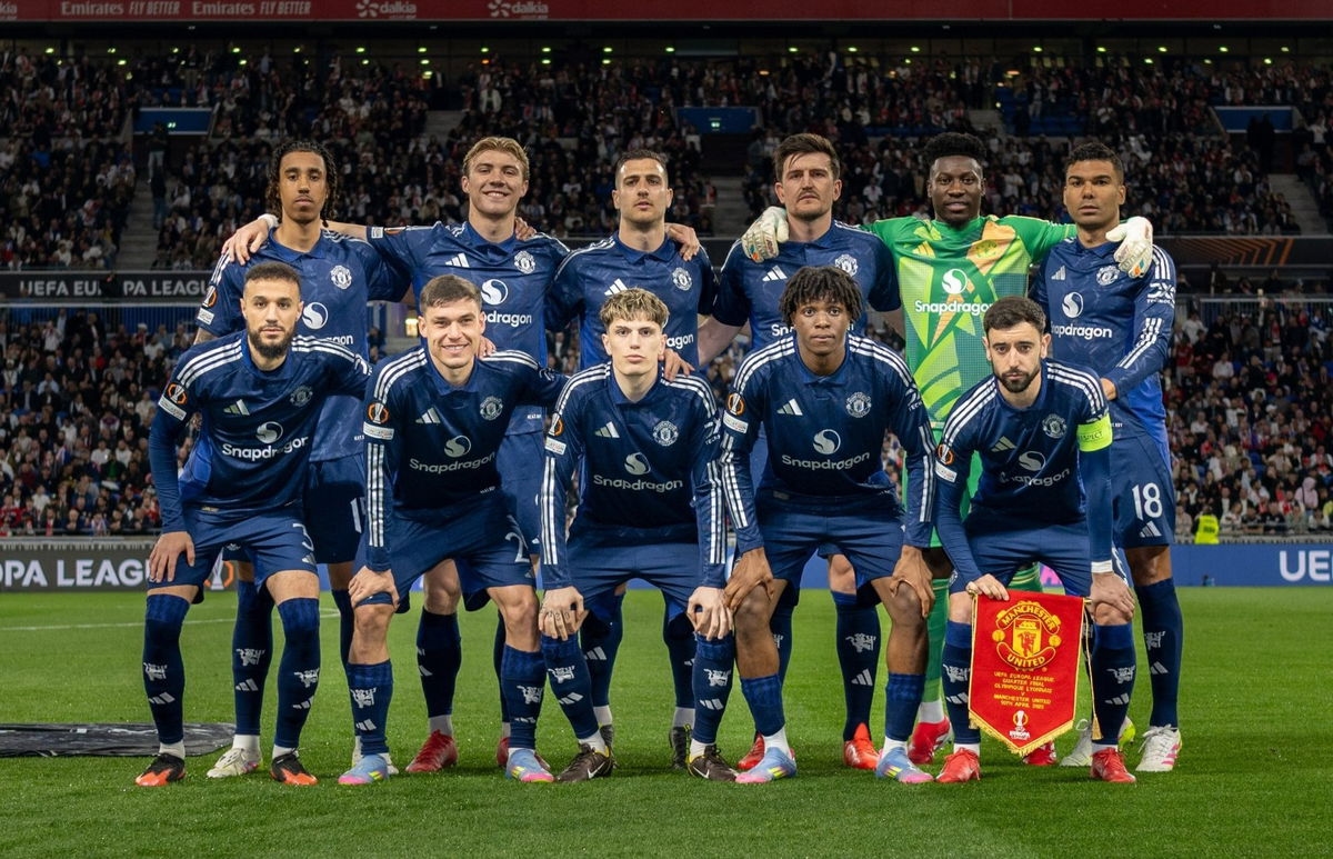 Manchester United lineups