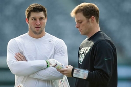 NFL, American Football Herren, USA 2012: Chargers vs Jets DEC 23 December 23, 2012: New York Jets quarterback Tim Tebow