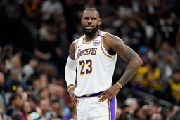 NBA: Los Angeles Lakers at San Antonio Spurs
