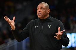 NBA: Dallas Mavericks at Milwaukee Bucks