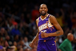 NBA: Milwaukee Bucks at Phoenix Suns