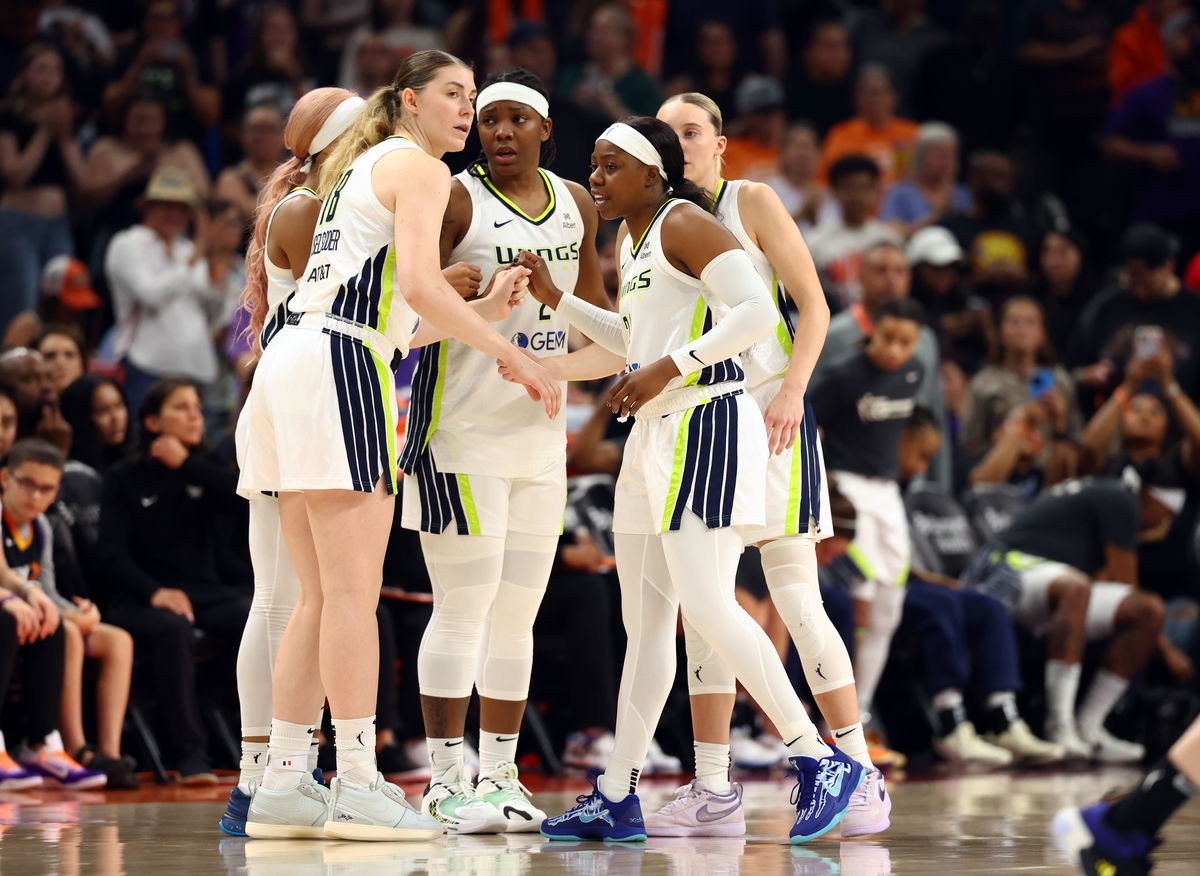 WNBA: Dallas Wings at Phoenix Mercury