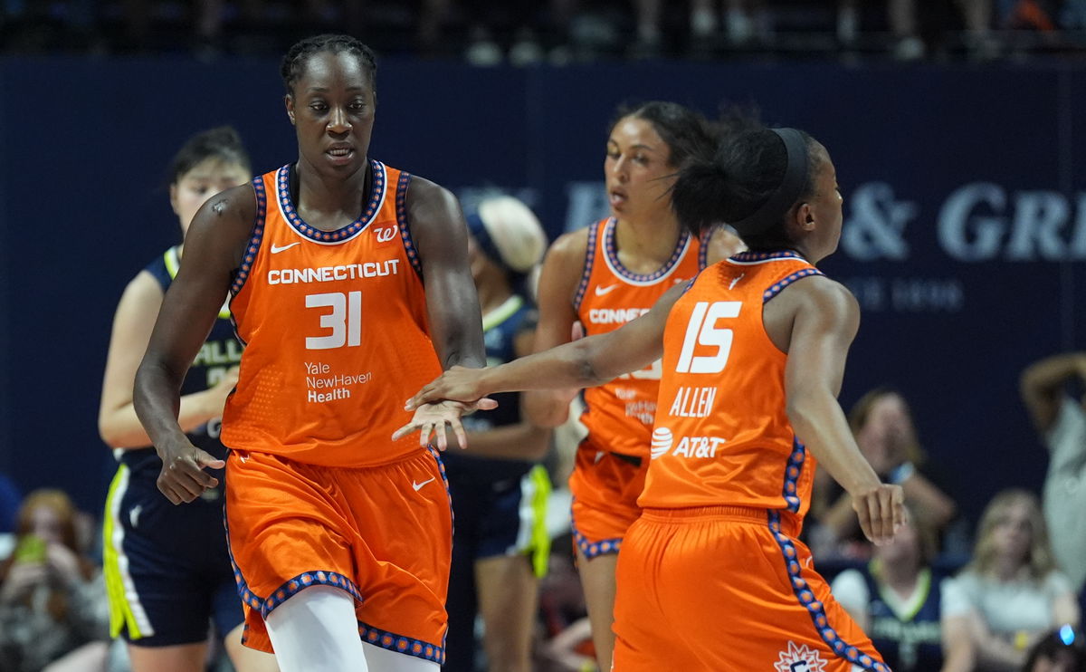 WNBA: Dallas Wings at Connecticut Sun