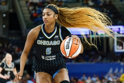 WNBA: Dallas Wings at Chicago Sky