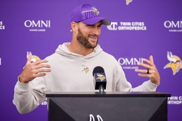 Syndication: The Tennessean Minnesota Vikings quarterback Kirk Cousins speaks before a joint practice with the Tennessee