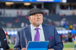INGLEWOOD, CA &#8211; JANUARY 30: Terry Bradshaw of Fox Sports during the NFC Conference Championship game between the San Fra
