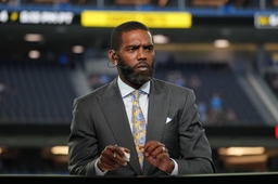 NFL, American Football Herren, USA Las Vegas Raiders at Los Angeles Chargers, Oct 4, 2021; Inglewood, California, USA; R