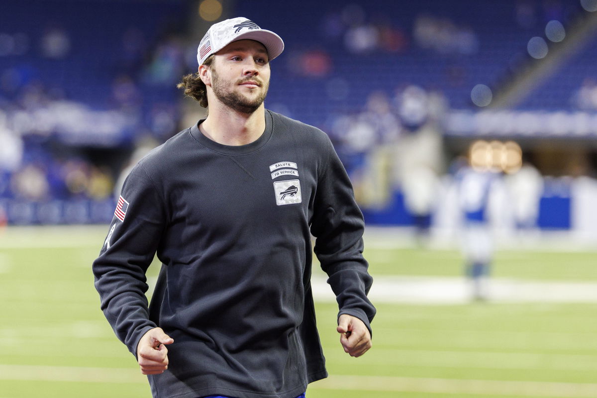NFL, American Football Herren, USA 2024: Bills vs Colts NOV 10 November 10, 2024: Buffalo Bills quarterback Josh Allen (