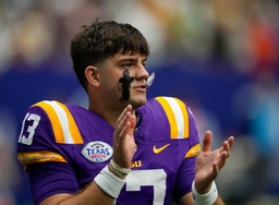 College Football 2024: Baylor 31:44 LSU : Texas Bowl