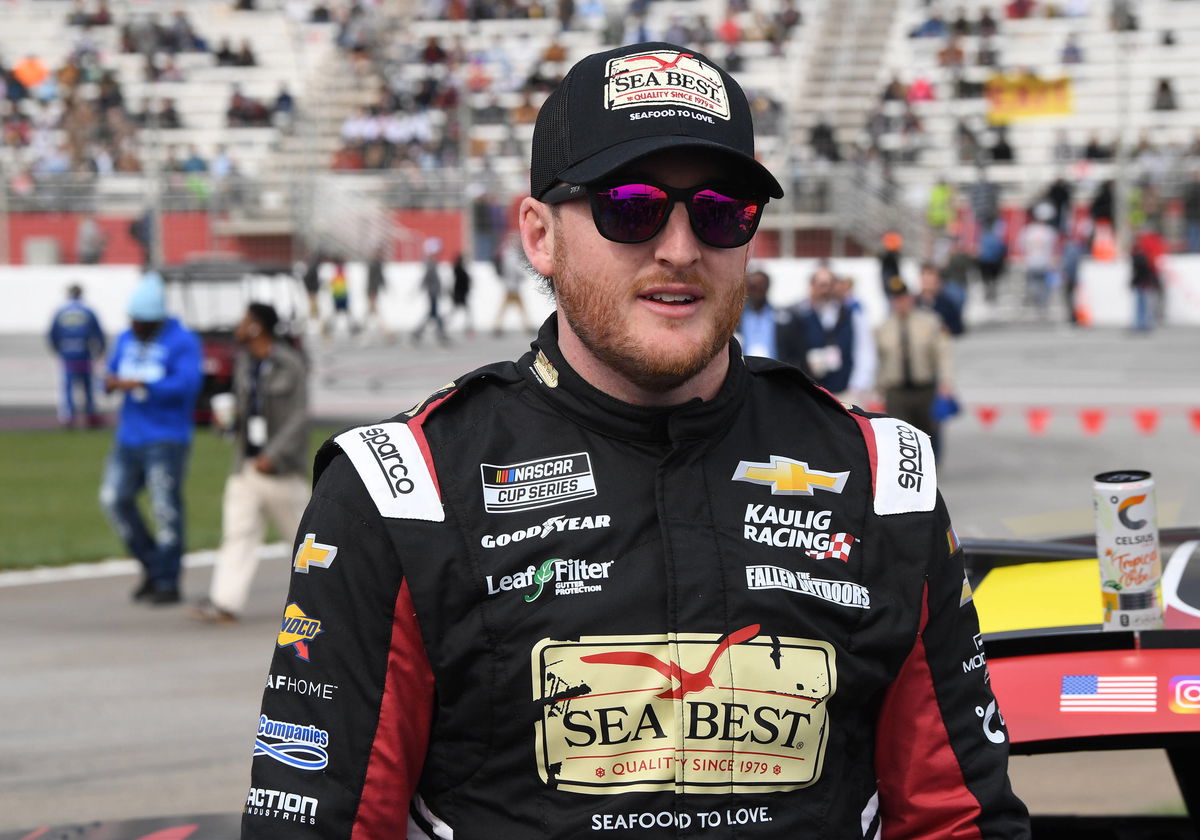 AUTO: FEB 23 NASCAR Cup Series Ambetter Health 400