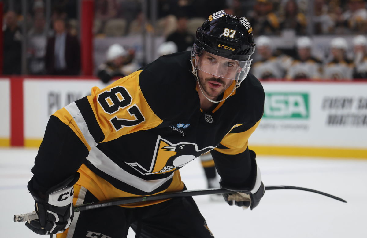 NHL: Boston Bruins at Pittsburgh Penguins