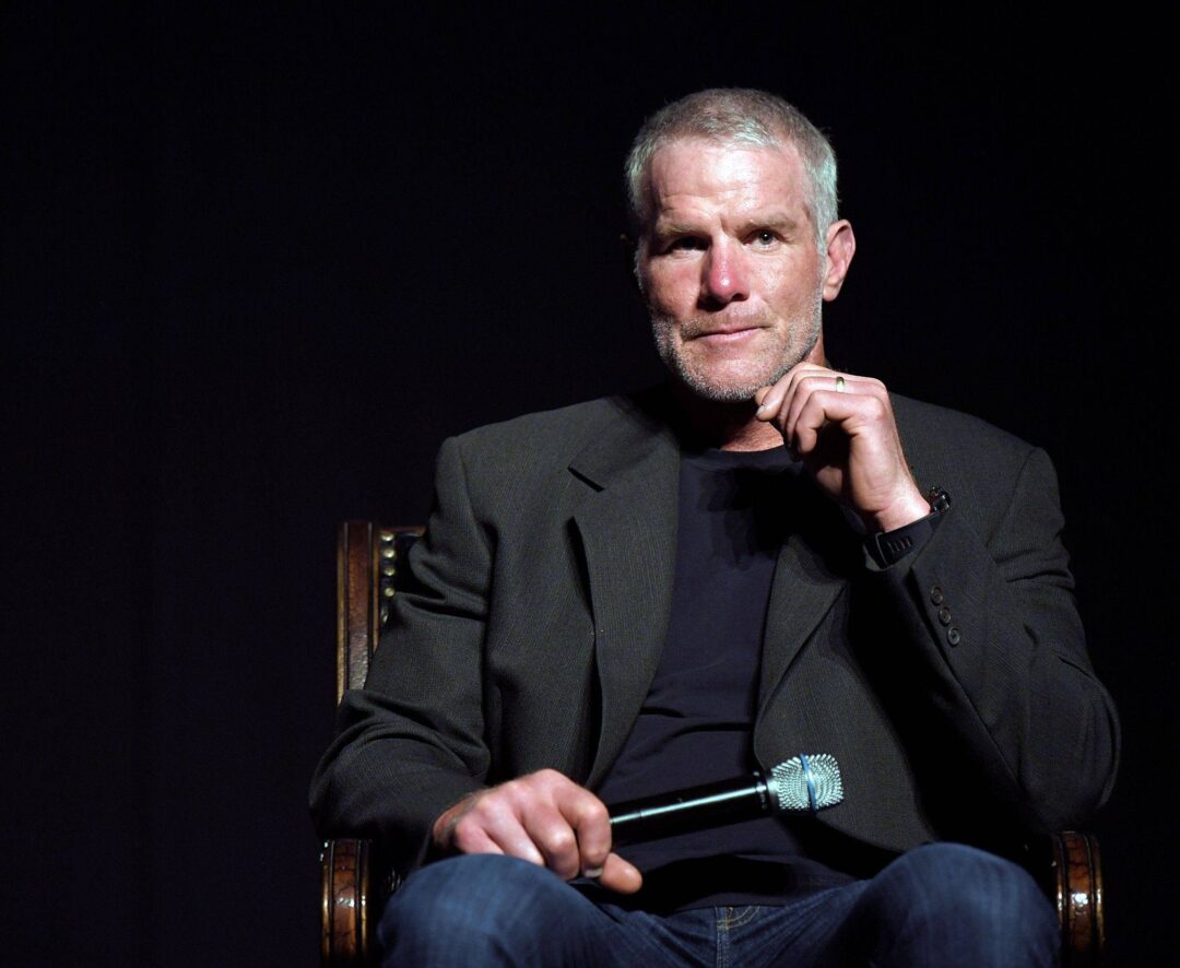 Syndication: USA TODAY, Brett Favre has said he didn t know the money he received came from welfare funds. Xxx Sline Bre