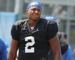 SPORTS-FBC-FLORIDA-LAGWAY-OS Florida freshman quarterback DJ Lagway, shown Aug. 13 at a Gators practice in Gainesville,