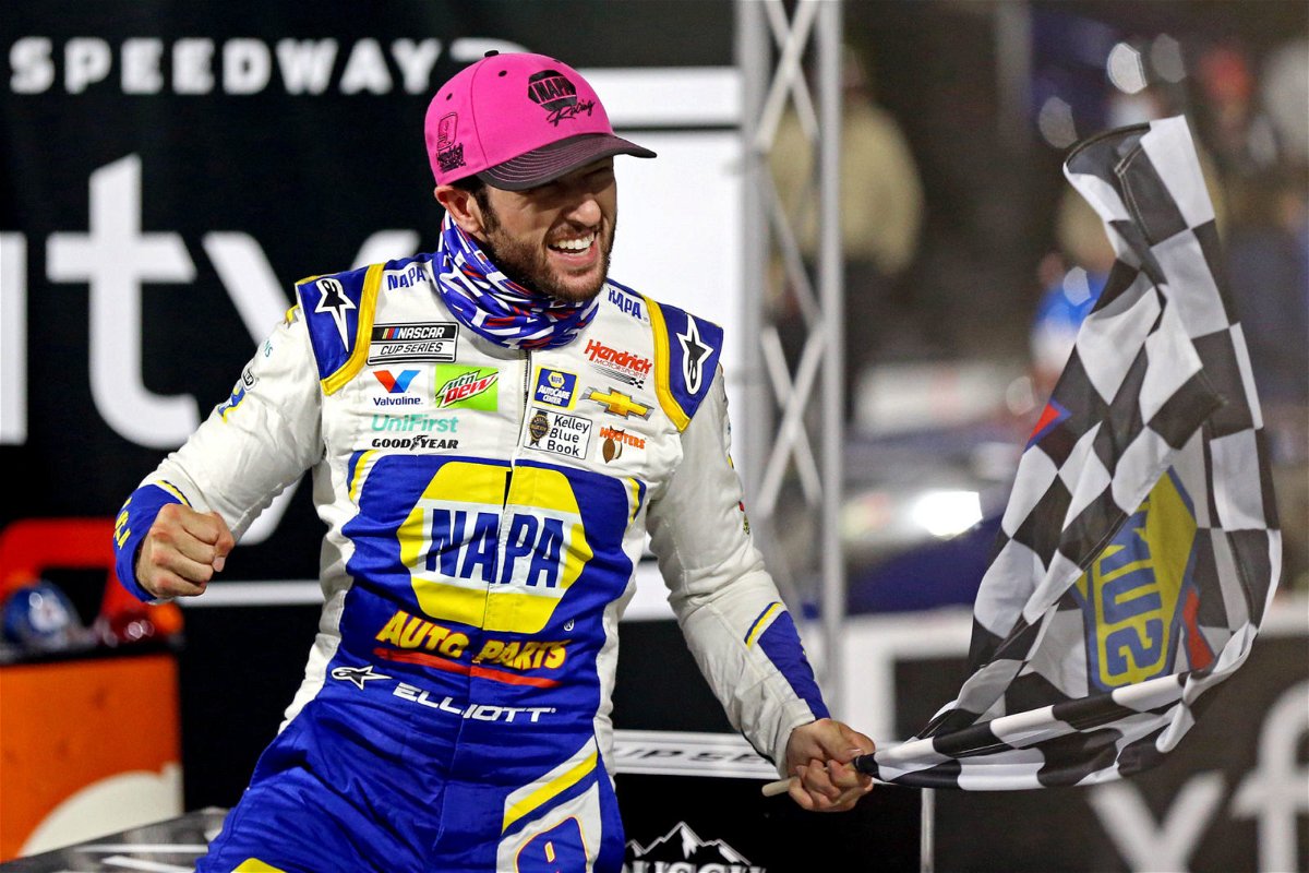 Chase Elliott clinched the race victory and secured his final 4 seat