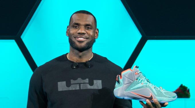 lebron james first shoe contract